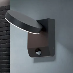 Utendørs LED-vegglampe Hendryk med sensor, svart