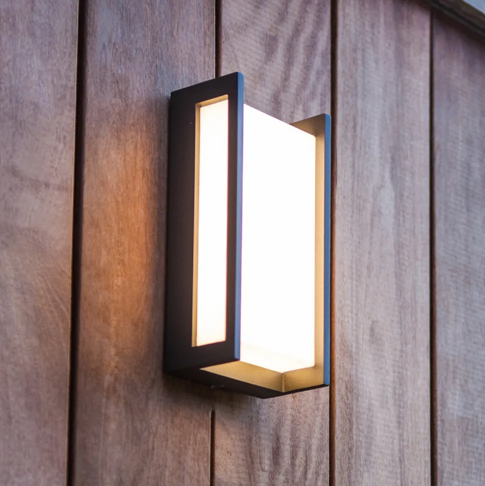 Utendørs LED-vegglampe Qubo, 11 cm x 22 cm