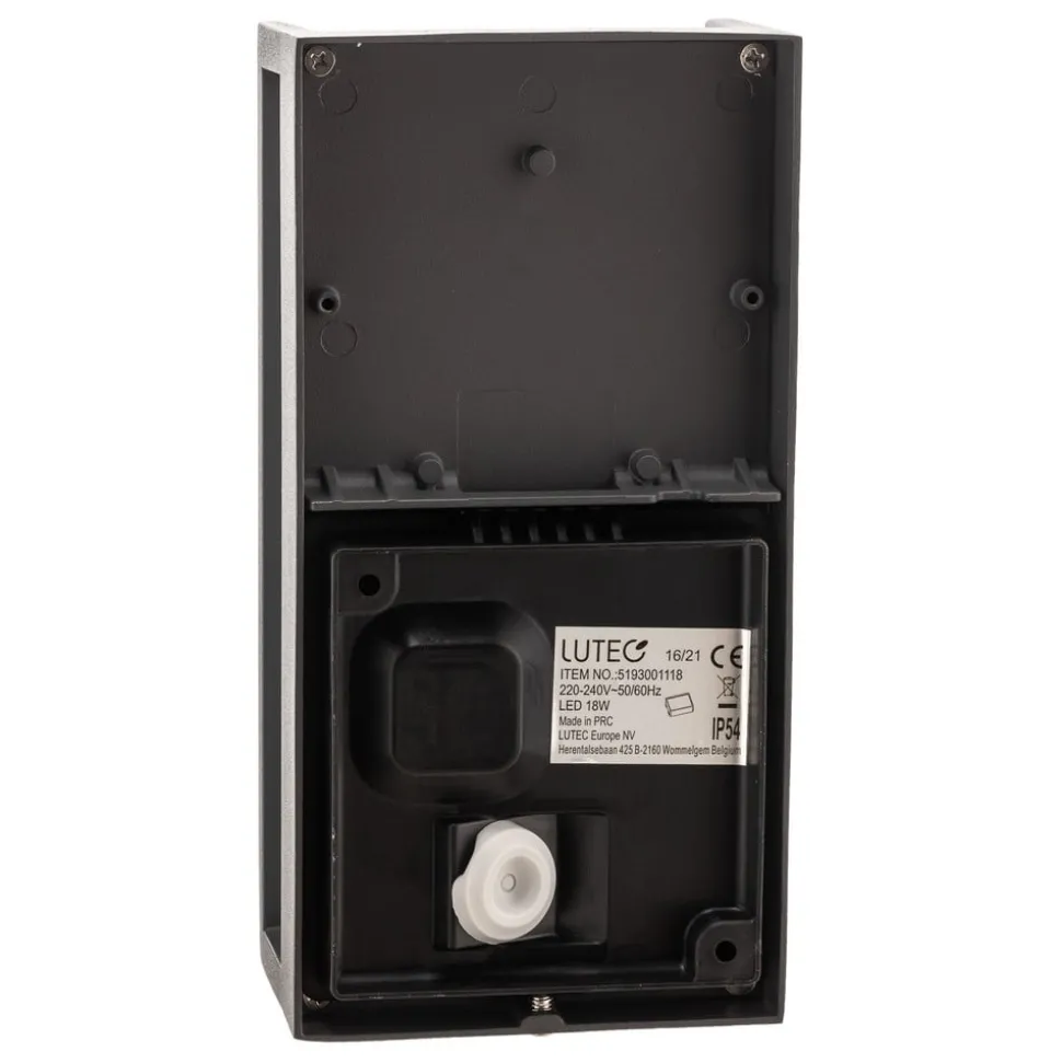 Utendørs LED-vegglampe Qubo, 11 cm x 22 cm