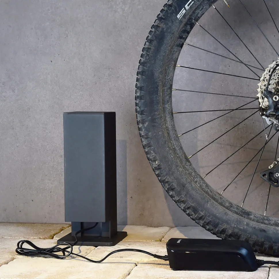 Utendørs stikkontaktsøyle Puka Mana