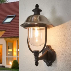 Utendørs vegglampe Parma, metall, fatning øverst, E27, IP43