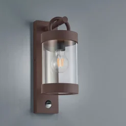 Utendørs vegglampe Sambesi, bevegelsessensor, rust