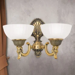 Utsøkt NOAM vegglampe med bronse