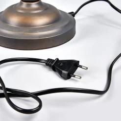 Vakker banklampe Verda med antikkbrun fot