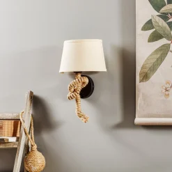 Vegglampe Corda med tekstilskjerm og tau-dekor