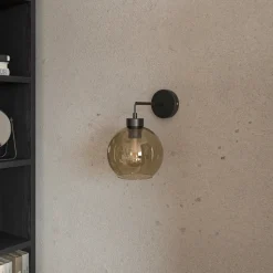 Vegglampe Cubus, svart/rav, glass, Ø 18 cm, E27