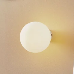 Vegglampe Dione, veggfeste hvit