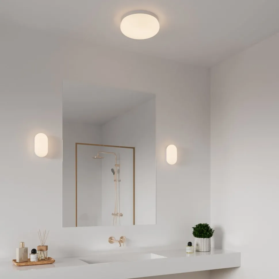 Vegglampe Foam i oval form med IP44, hvit