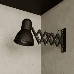 Vegglampe Harmony med skjærarm, svart