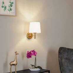 Vegglampe Polo Plus tekstilskjerm, messing/krem