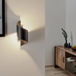 Vegglampe Spiner svart, høyde 30 cm, stål