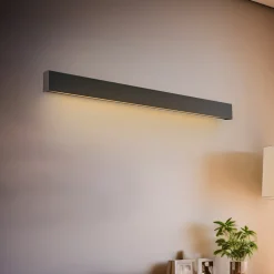 Vegglampe Straight M, 92 cm, grafitt