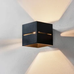 Vegglampe Top up/down, svart korpus