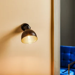 Vegglampe Trial, skjerm svingbar, svart/gull