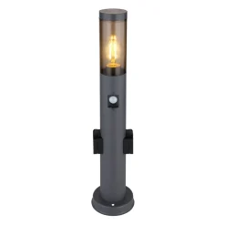 Veilampe Boston med stikkontakter og sensorer