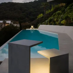 Vibia Empty 4125 utelampe av betong, 45 cm