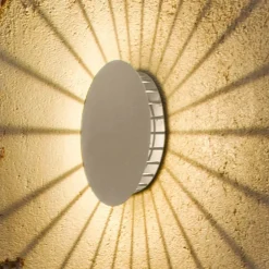 Vibia Meridiano 4720 utendørs vegglampe, kremhvit