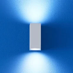 WiZ LED-vegglampe Up&Down, hvit