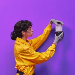 WiZ utendørs LED-vegglampe Elpas RGBW, svart