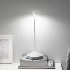 Zafferano Pina 3K bordlampe IP54 hvit