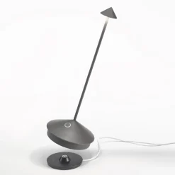 Zafferano Pina 3K bordlampe IP54 mørkegrå