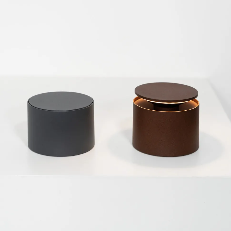 Zafferano Push-up bordlampe batteri IP54 corten